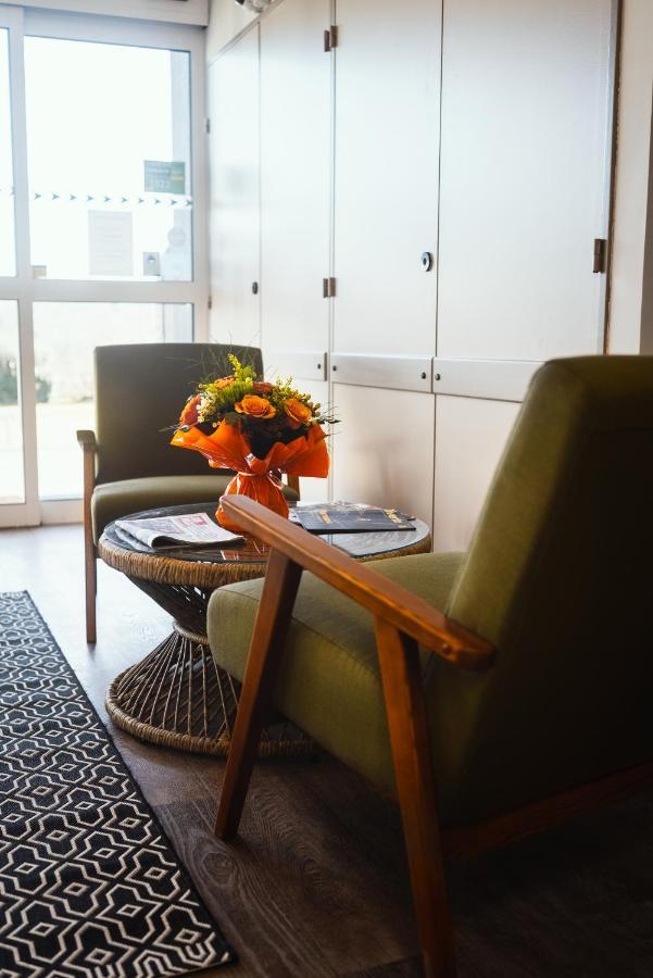 Sure Hotel By Best Western ซาร์ลา-ลา-กาเนดา ภายนอก รูปภาพ
